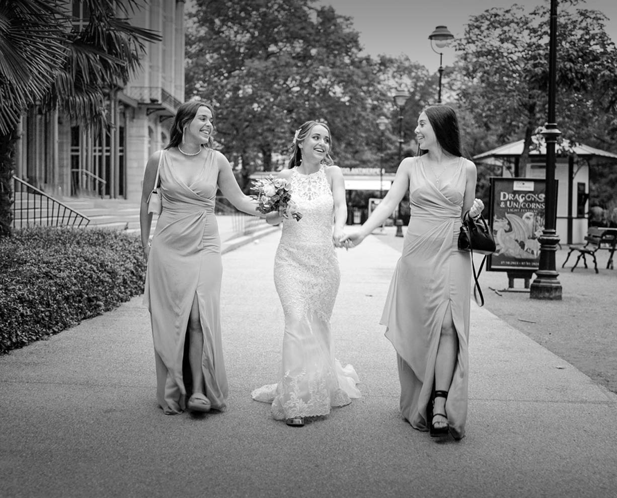 Wedding day. 3 sisters